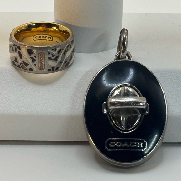 Coach Jewelry - Coach trinkets FLAWED enamel ring and key holder